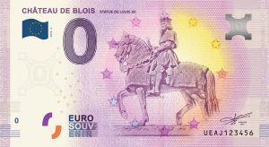 Chateau-de-Blois-2018-2-statue-de-louis-xii